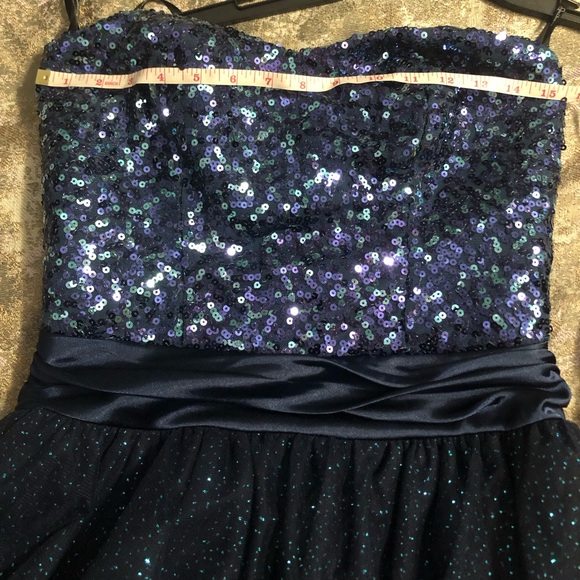 Girls speechless semi formal dress. Size 9. Navy blue - Picture 2 of 6